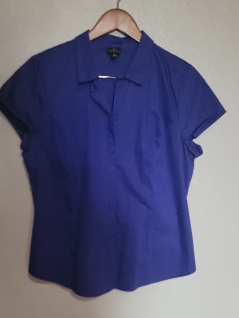 Worthington Royal Blue Short-Sleeve Button-Front Blouse